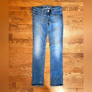 American Eagle woman's size 2 jeans